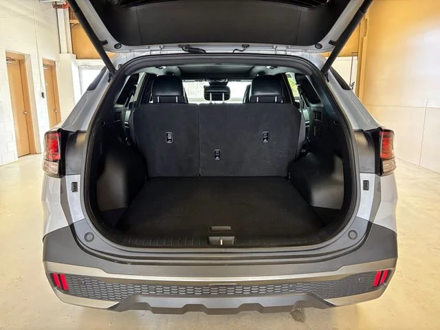 Used 2024 Gray Kia X-Line image 25