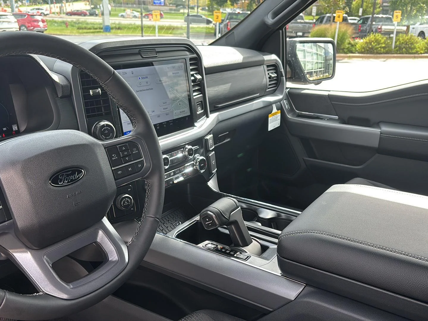 New 2026 Carbonized Gray Metallic Ford XLT image 13