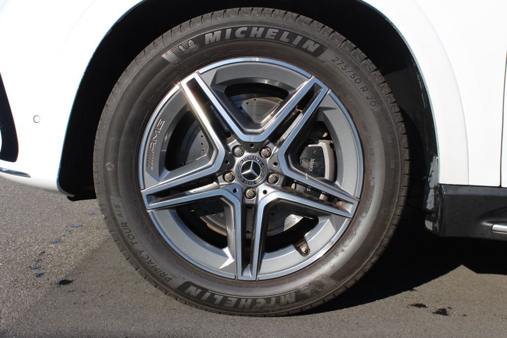 Certified Used 2025 White Mercedes-Benz GLE 450 image 10