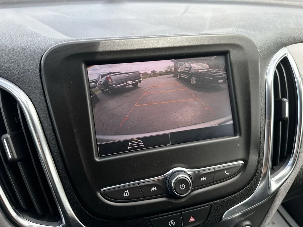 Used 2024 Gray Chevrolet LS image 17