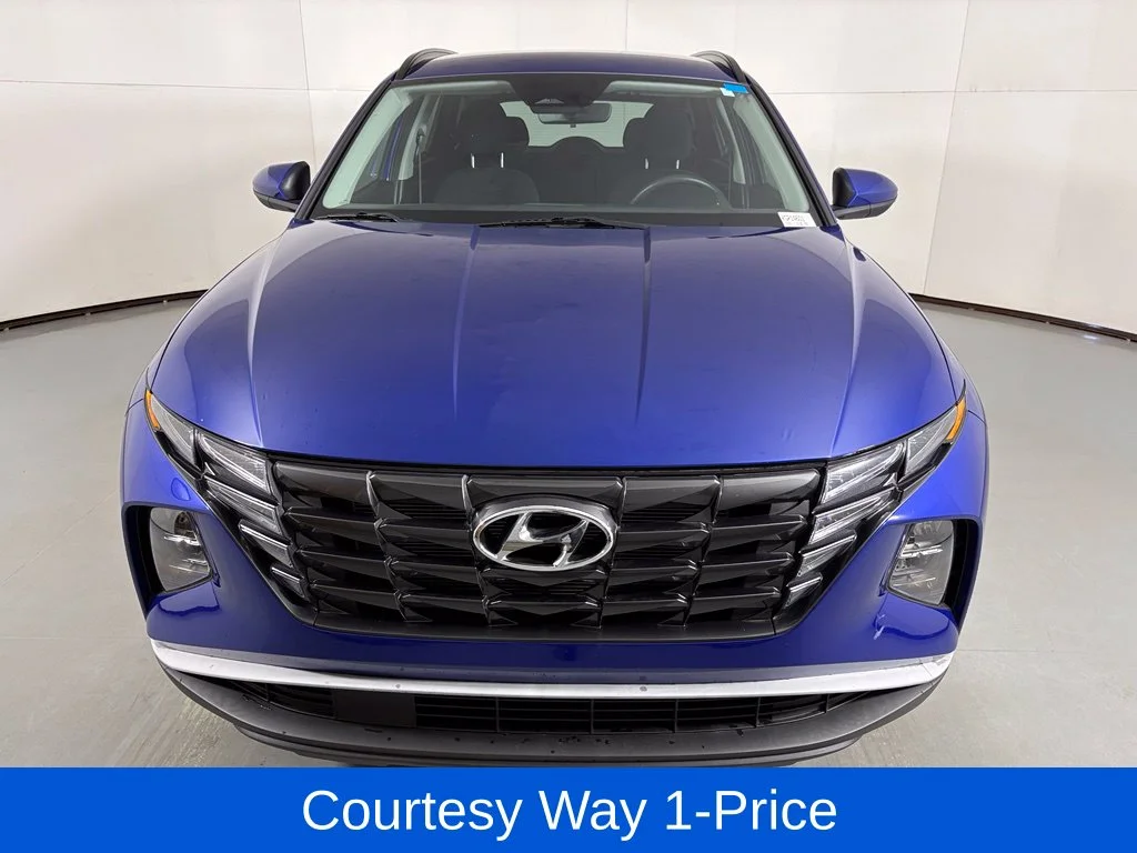 Used 2024 Blue Hyundai SEL image 4