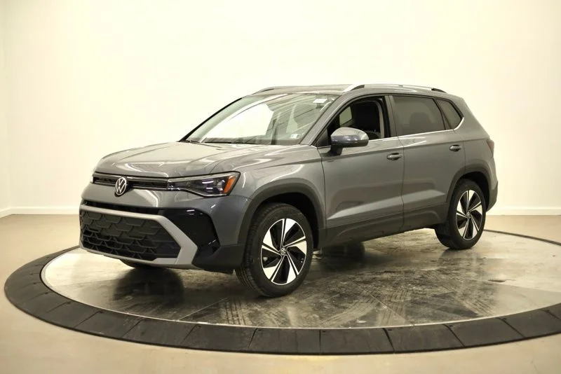 New 2026 Gray Volkswagen 1.5T SE image 7