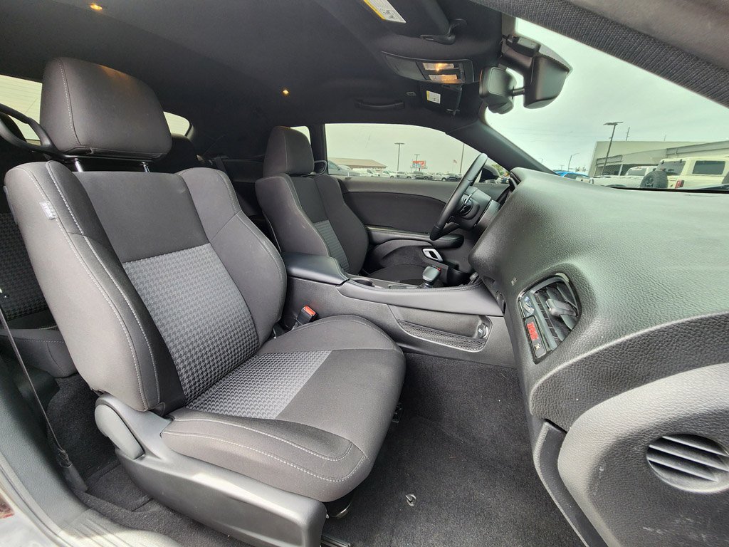 Used 2023 Pitch Black Clearcoat Dodge R/T Scat Pack Widebody image 17