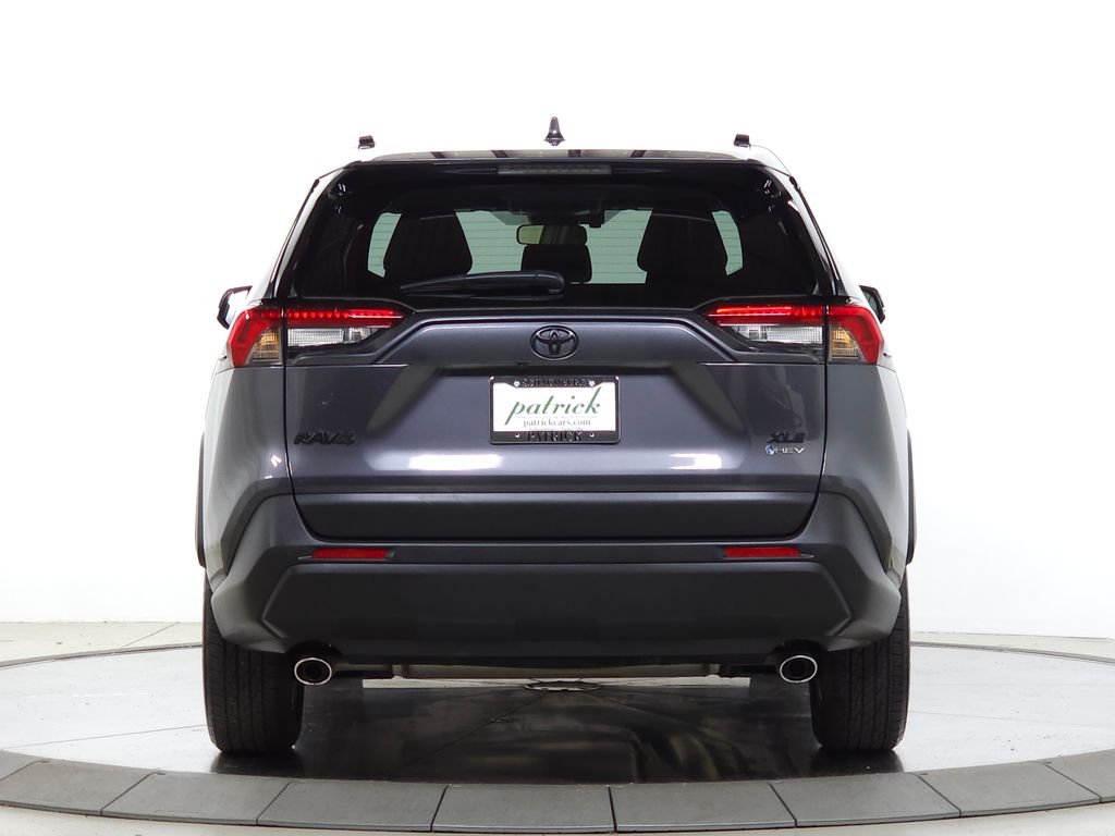Used 2025 Magnetic Gray Metallic Toyota XLE image 7