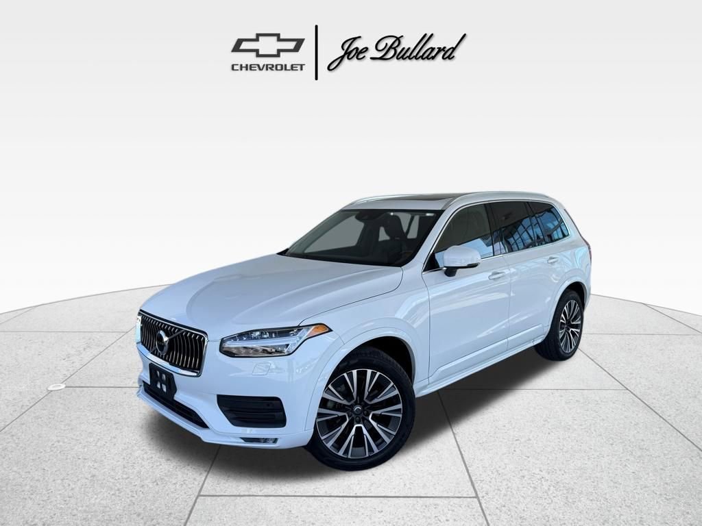 2021 Volvo XC90 T6 Momentum AWD's photo