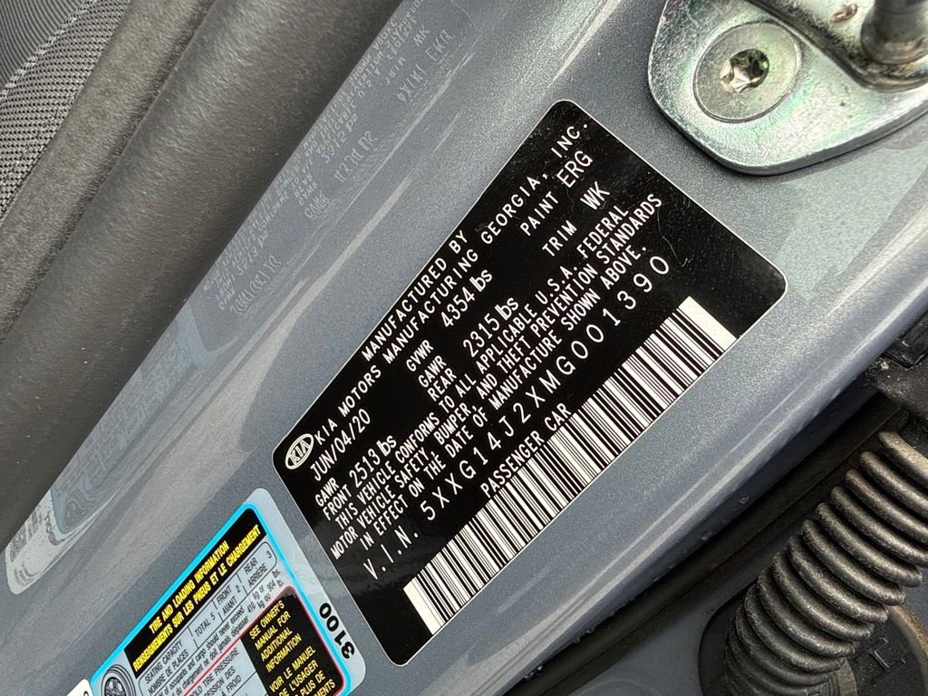 Used 2021 Silver Kia LXS image 12
