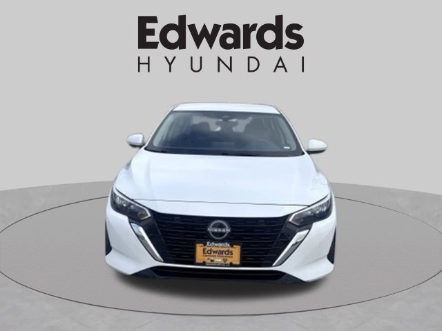 Used 2024 White Nissan SV image 2