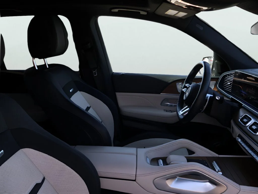 Used 2024 MANUFAKTUR Diamond White Metallic Mercedes-Benz GLE 53 AMG® image 11