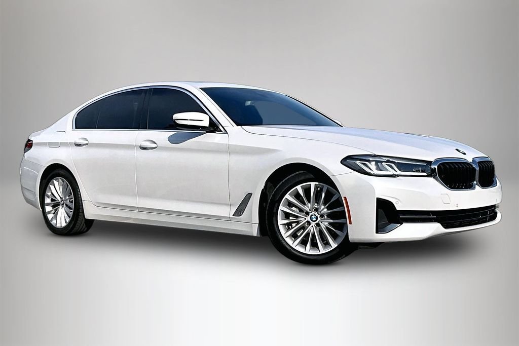 Used 2023 White BMW 530i image 1