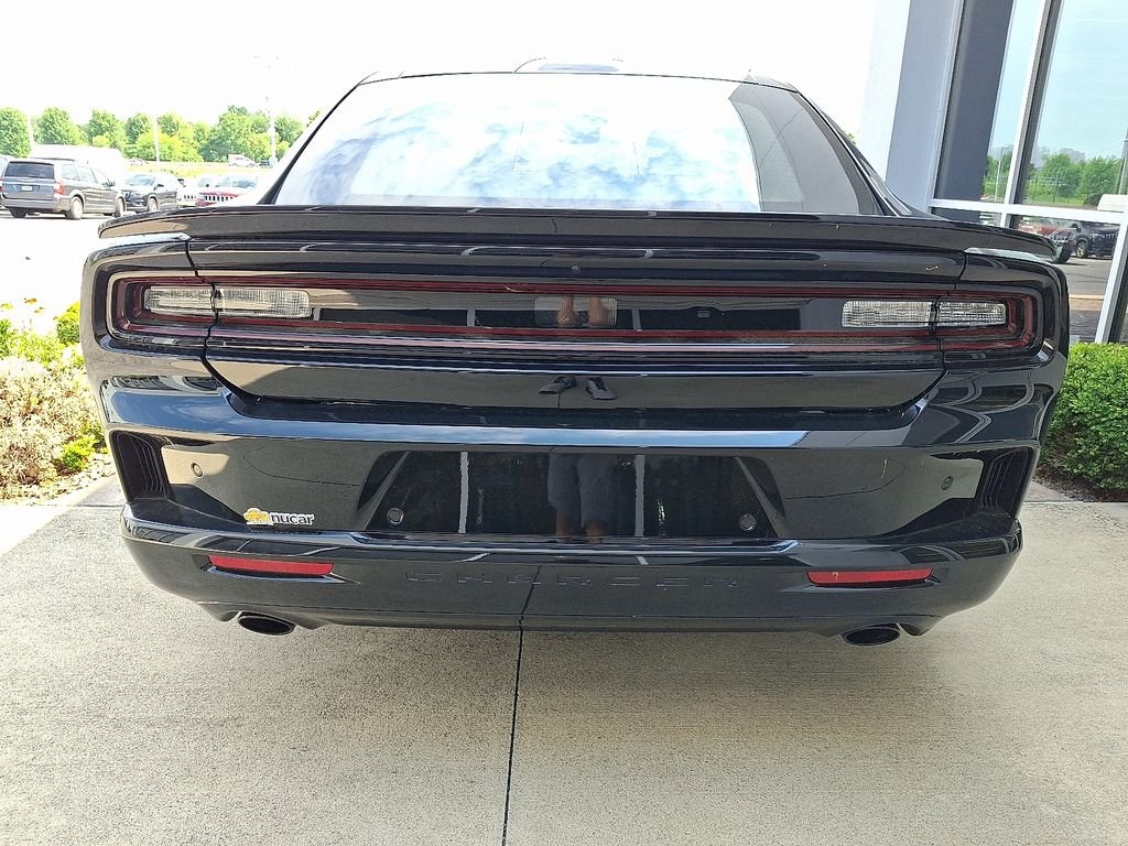 New 2026 Diamond Black Crystal Pearlcoat Dodge Scat Pack image 5
