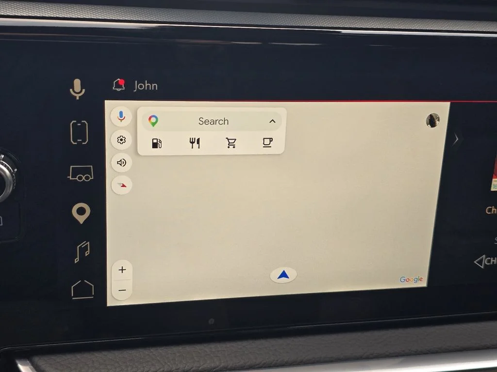 Used 2025 Sterling Metallic GMC Denali image 19