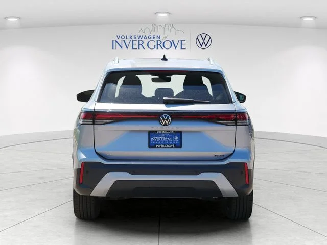 Certified Used 2025 Silver Volkswagen 2.0T SE image 6