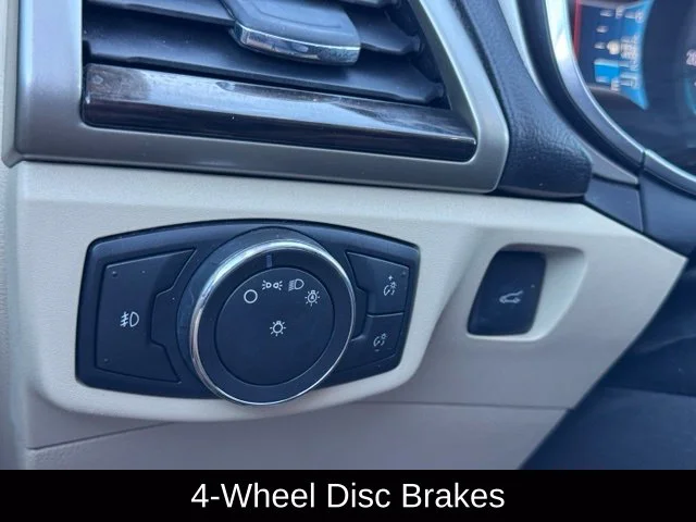 Used 2016 White Ford SE image 39