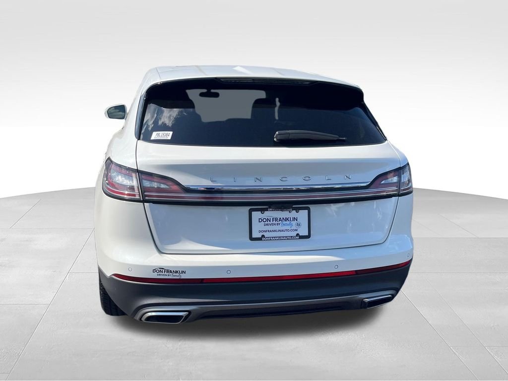 Used 2023 White Lincoln Reserve image 4