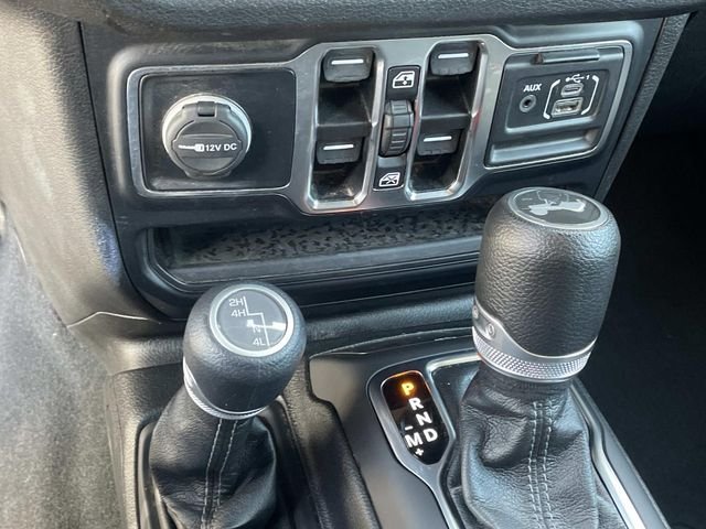 Used 2024 White Jeep Sport S image 16