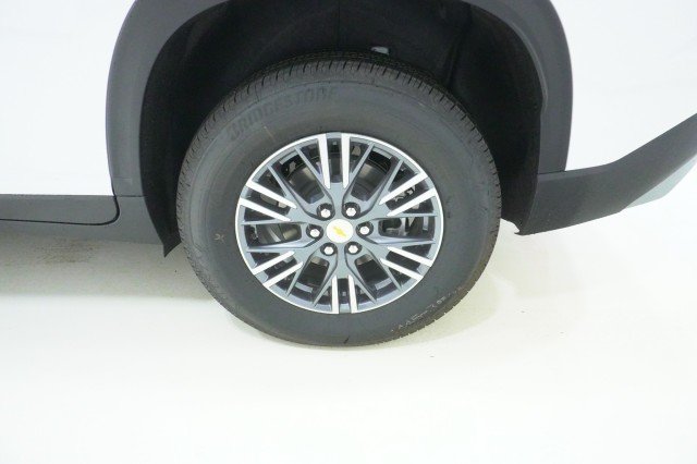 2026 Chevrolet Traverse LT - Photo 11