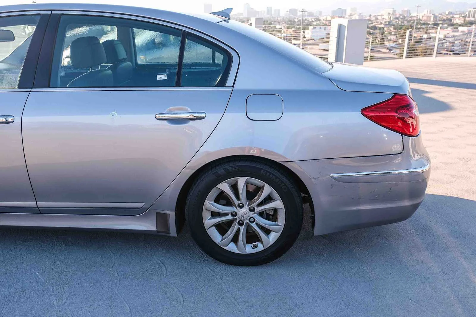 Used 2013 Titanium Gray Metallic Hyundai 3.8L image 8