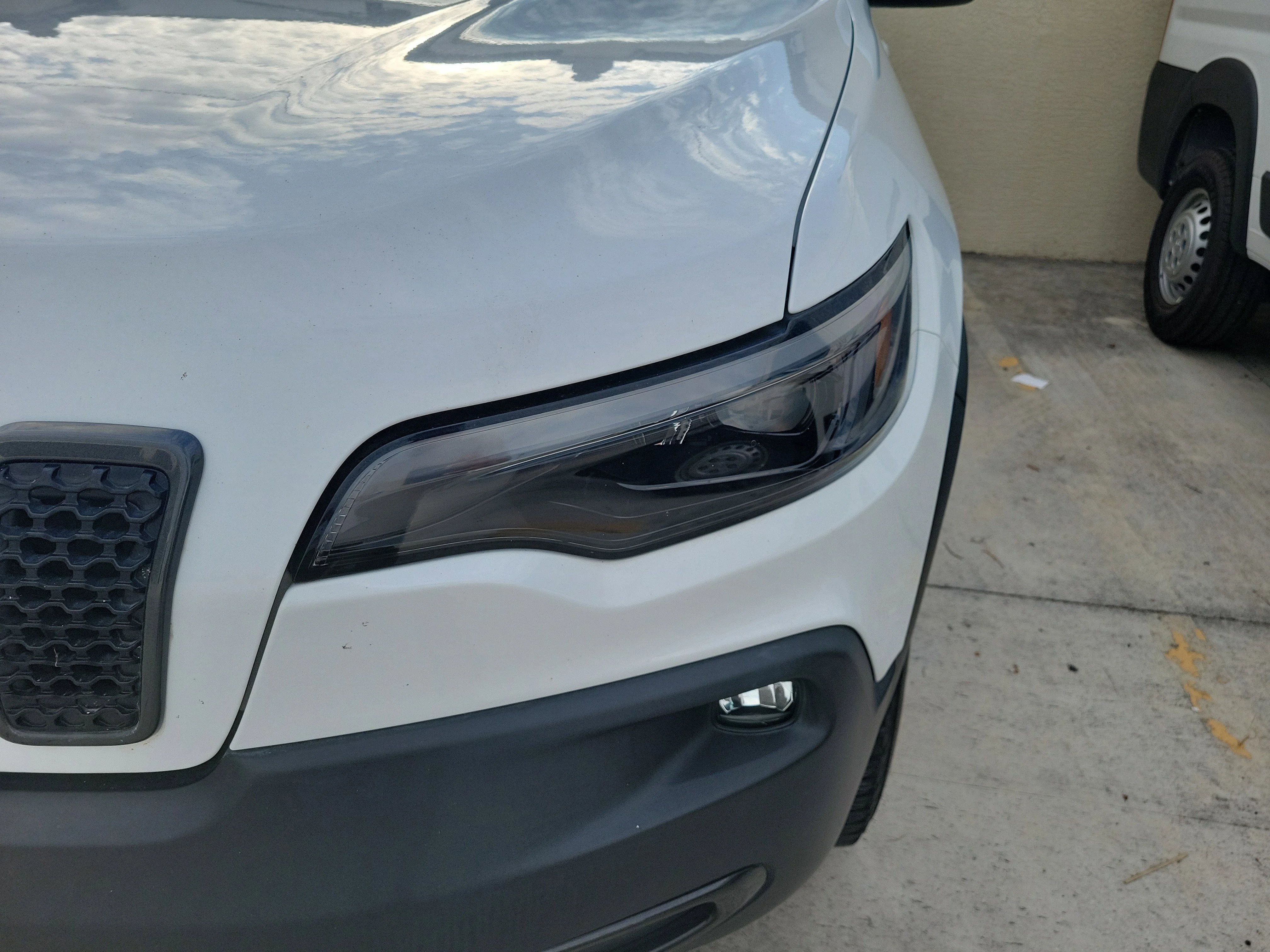 Used 2019 Bright White Clearcoat Jeep Upland image 4