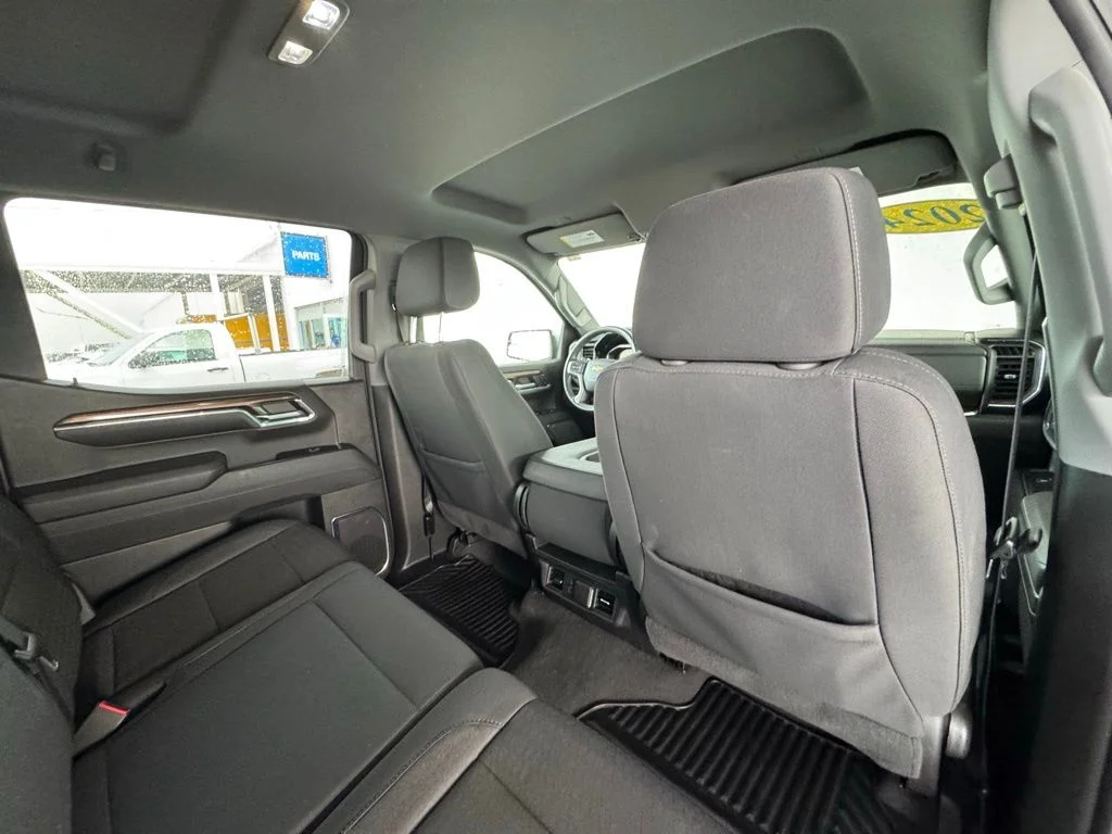 Used 2024 Gray Chevrolet LT image 26