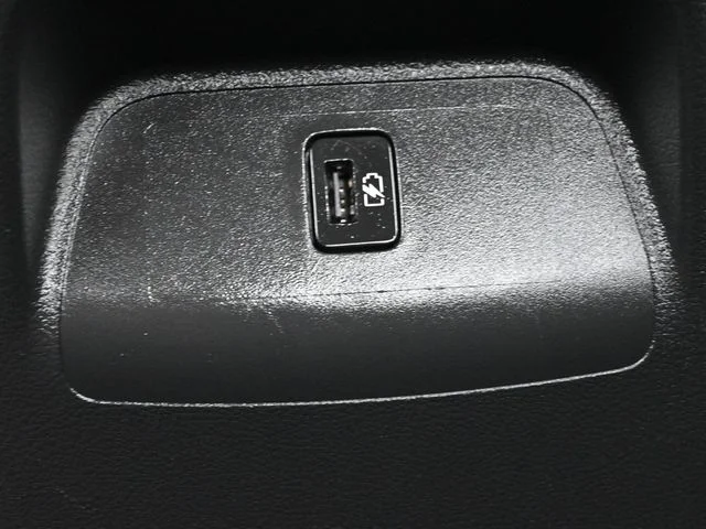 Used 2024 Blue Nissan SV image 10