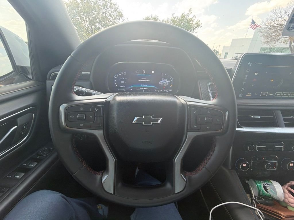 Used 2023 White Chevrolet RST image 9