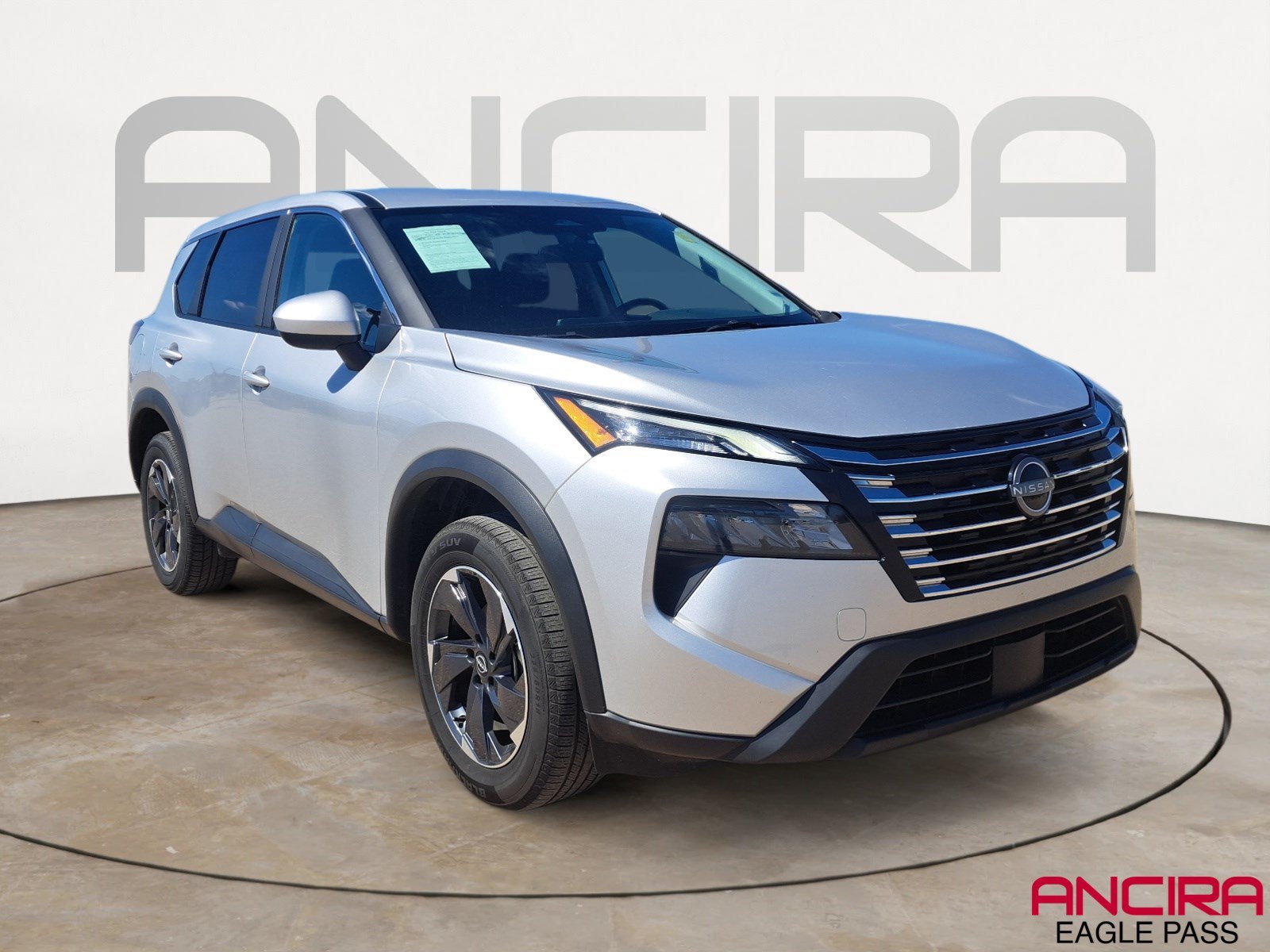 Used 2025 Brilliant Silver Metallic Nissan SV image 1