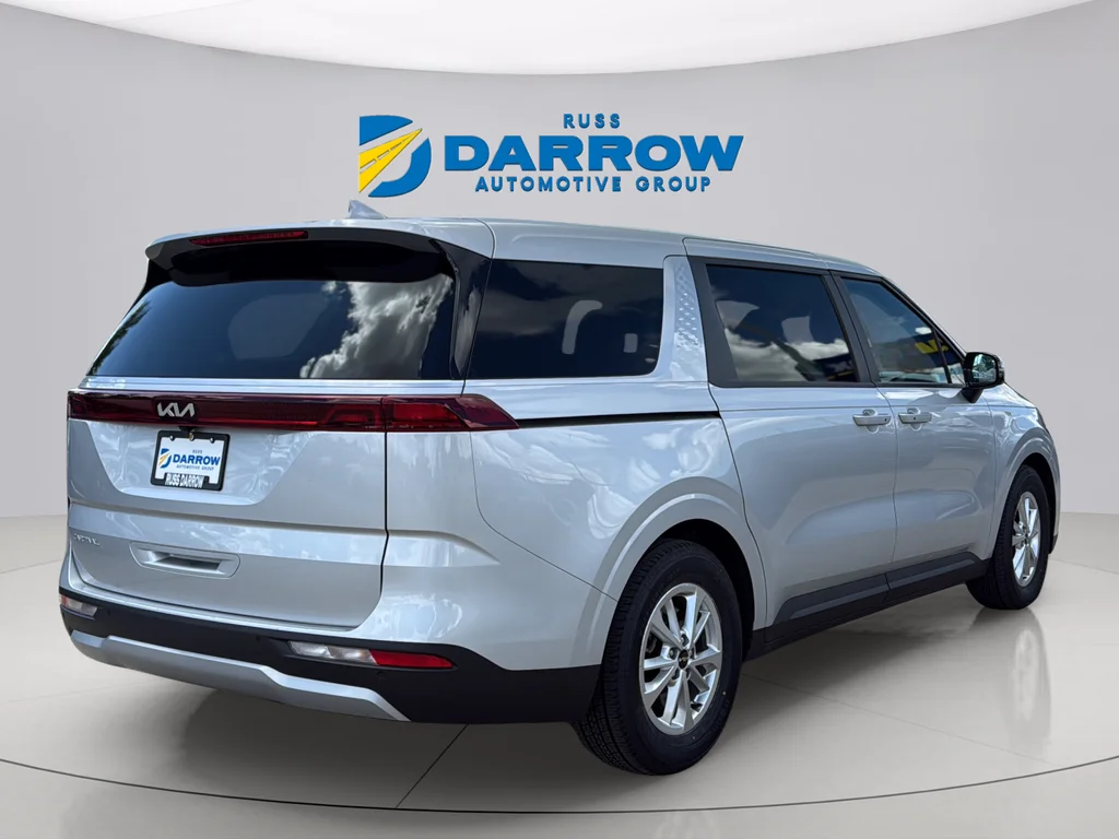 Certified Used 2023 Silky Silver Kia LX Seat Package image 5