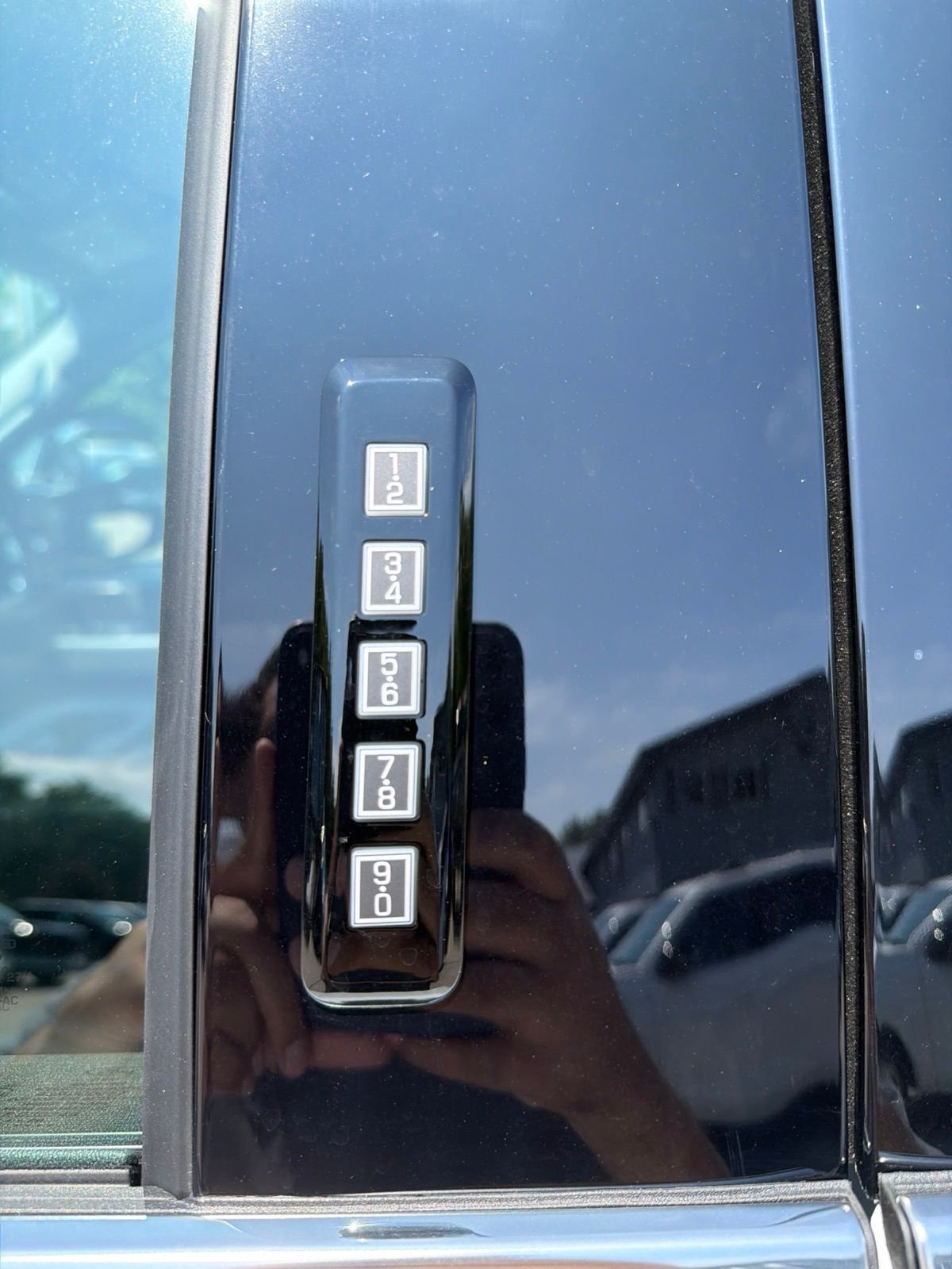 New 2026 Oxford White Ford F-250® Lariat® image 14
