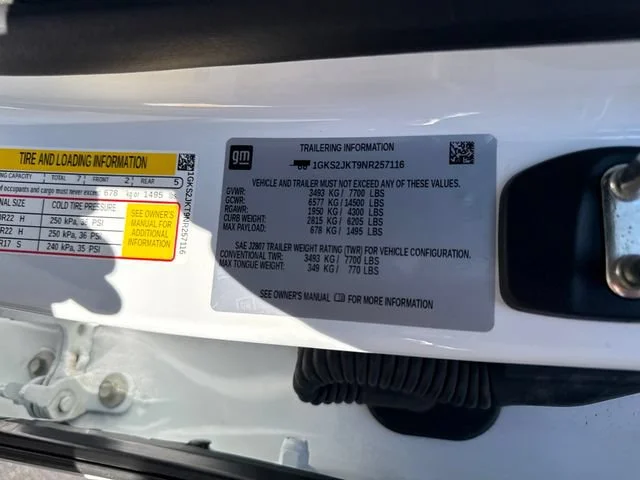 Used 2022 SUMMIT WHITE GMC Denali image 34