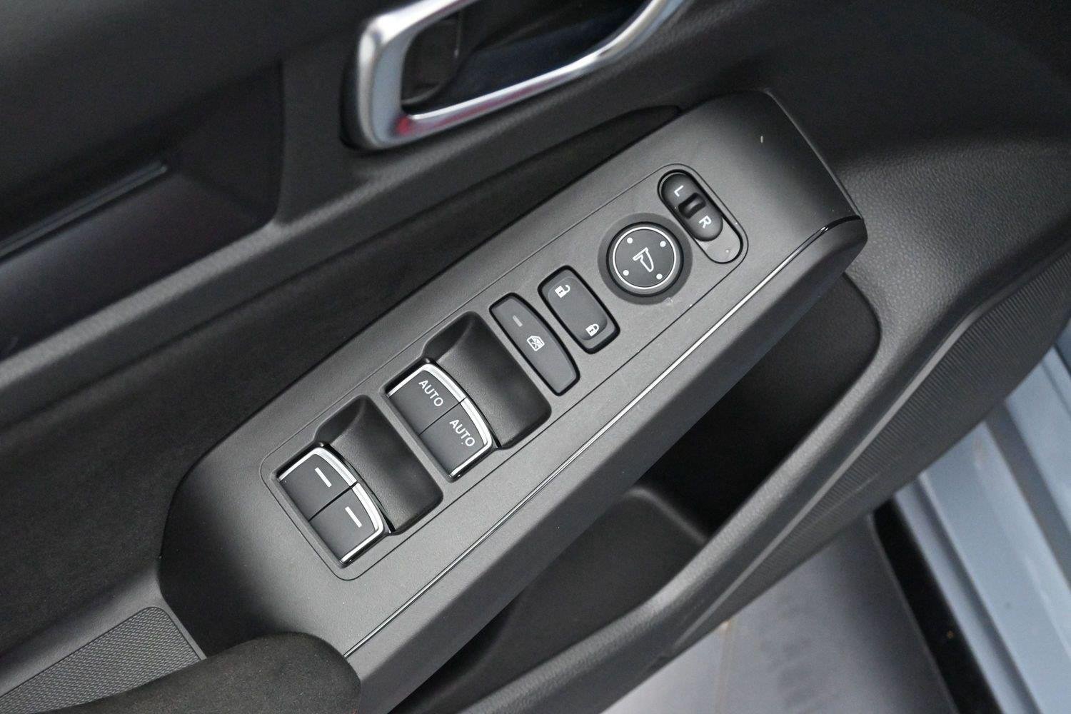 Used 2024 Sonic Gray Pearl Honda Type R image 10