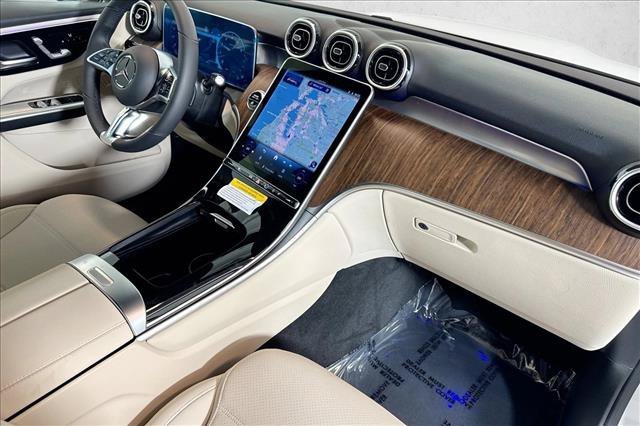New 2026 Polar White Mercedes-Benz GLC 300 image 55