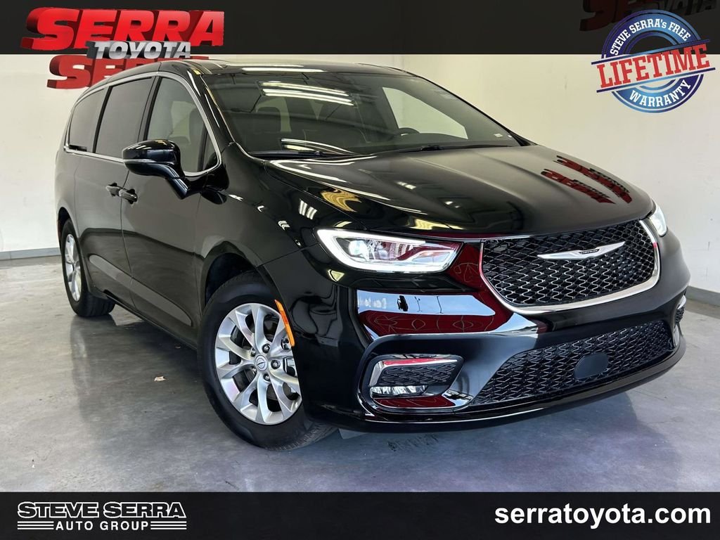 2026 Chrysler Pacifica