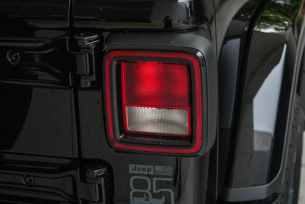 New 2026 Black Clear-Coat Exterior Paint Jeep Sport image 7