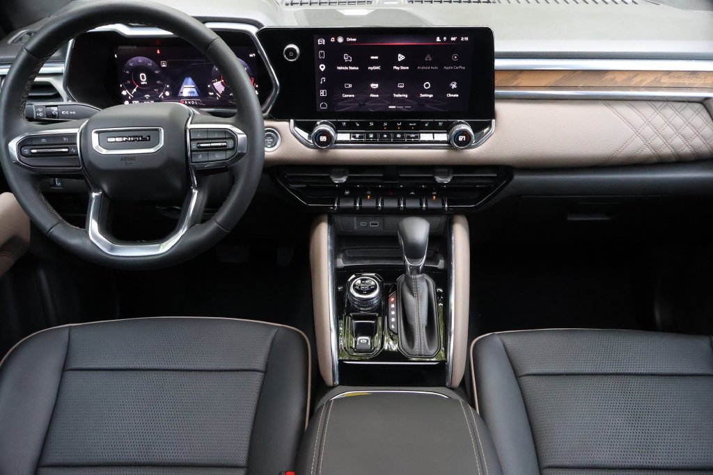 2025 GMC Canyon Denali - Photo 18
