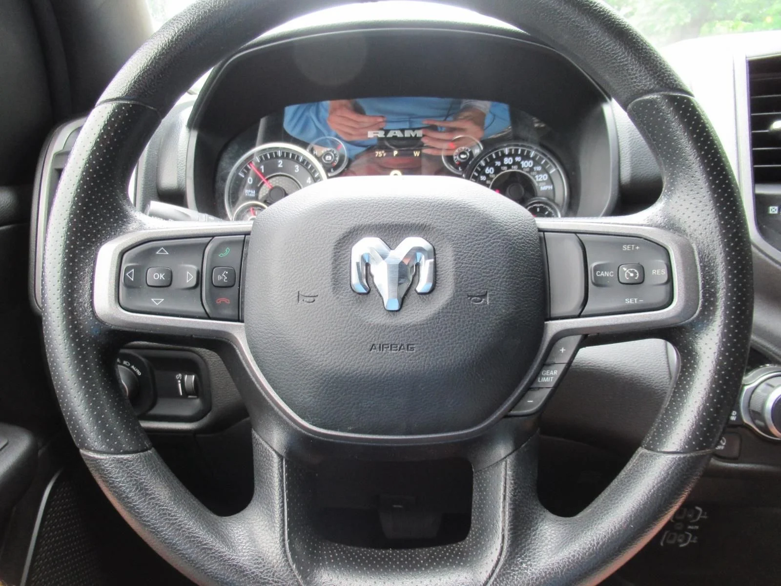 Used 2023 White Ram Tradesman image 22