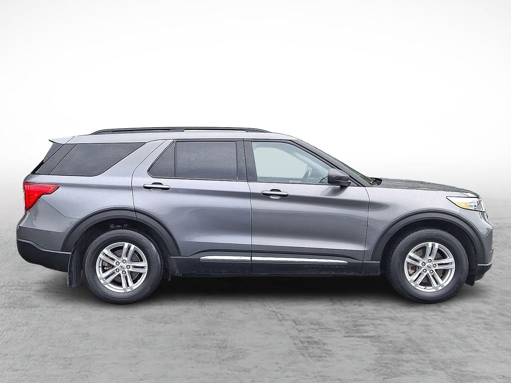 Used 2023 Gray Ford XLT image 7