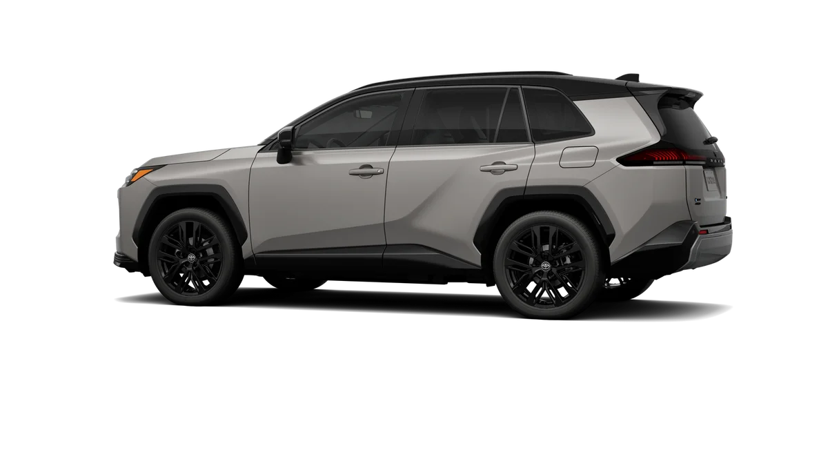 New 2026 Meteor Shower with Midnight Black Metallic roof Toyota XSE image 5
