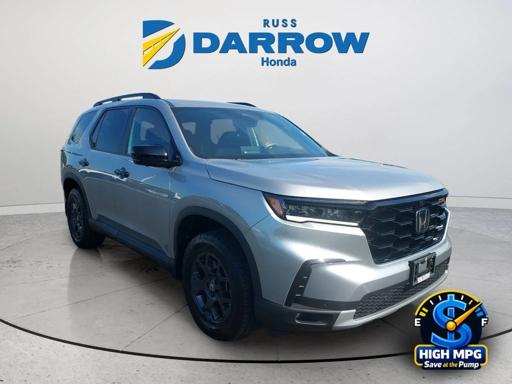 Certified Used 2025 Silver Honda TrailSport image 7
