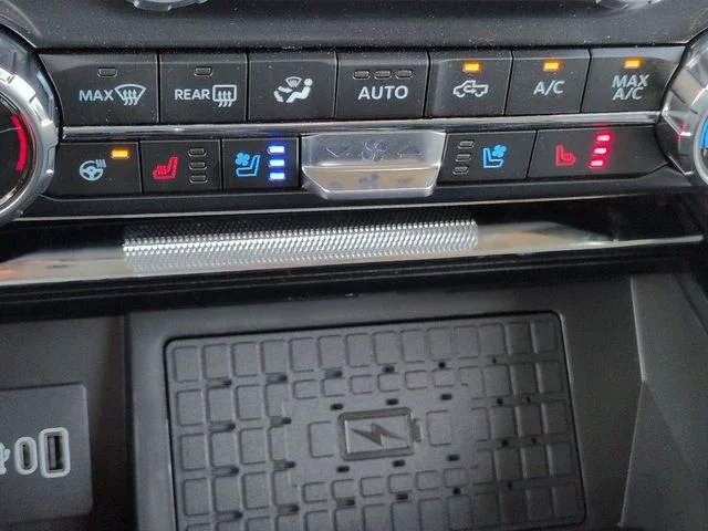 New 2026 Carbonized Gray Metallic Ford Platinum® image 24