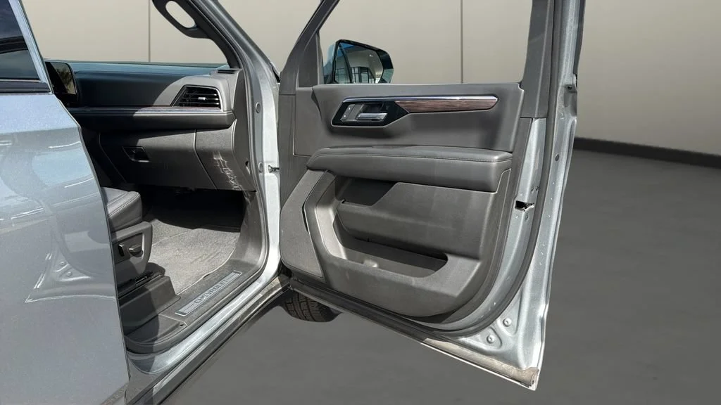 Used 2025 Sterling Gray Metallic Chevrolet Z71 image 16