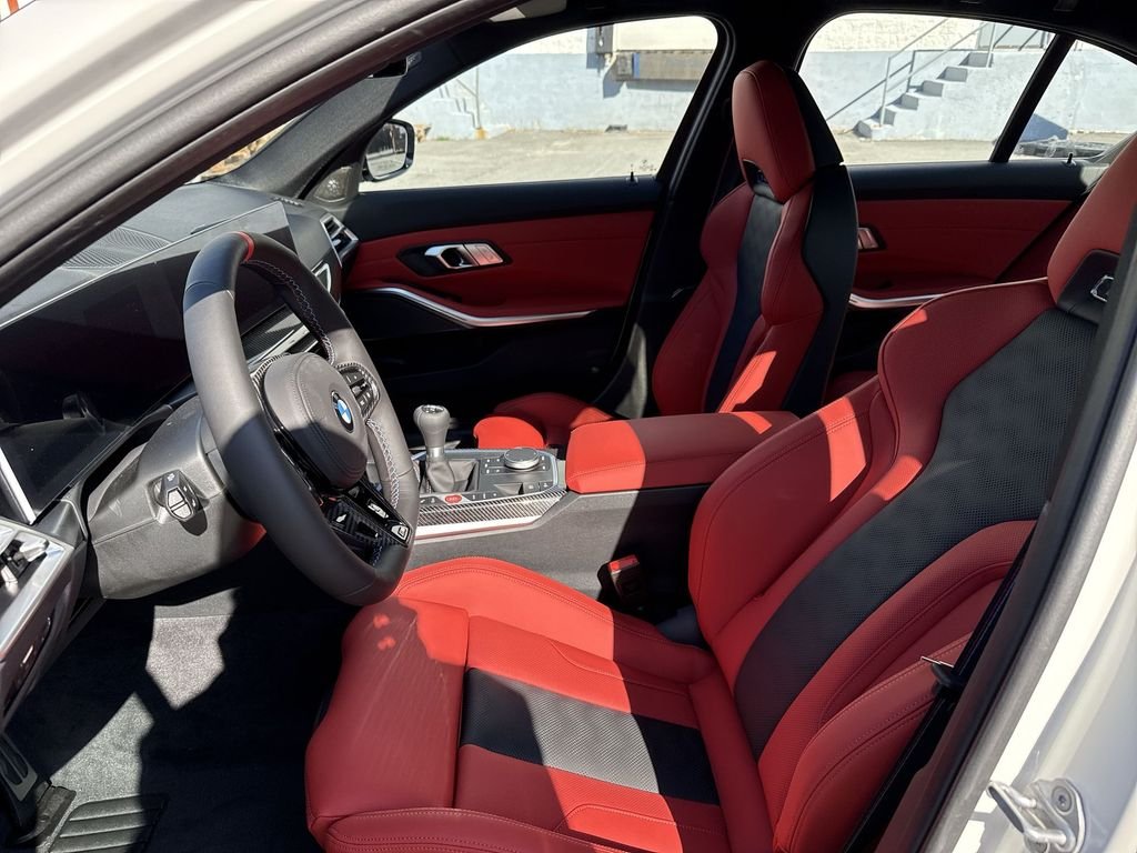 New 2027 Alpine White BMW Base image 11