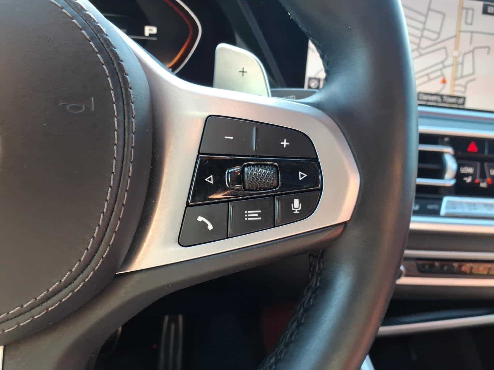 Used 2021 Black Sapphire Metallic BMW M50i image 25