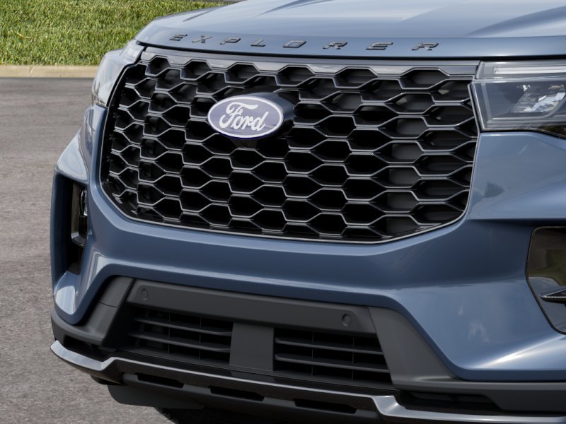 New 2027 Vapor Blue Metallic Ford ST-Line image 17