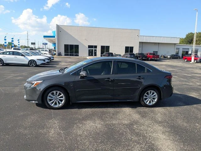 Used 2024 Underground Toyota XLE image 10