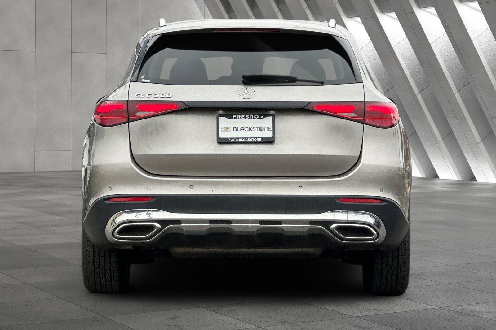 2024 Mercedes-Benz GLC GLC300 - Photo 6