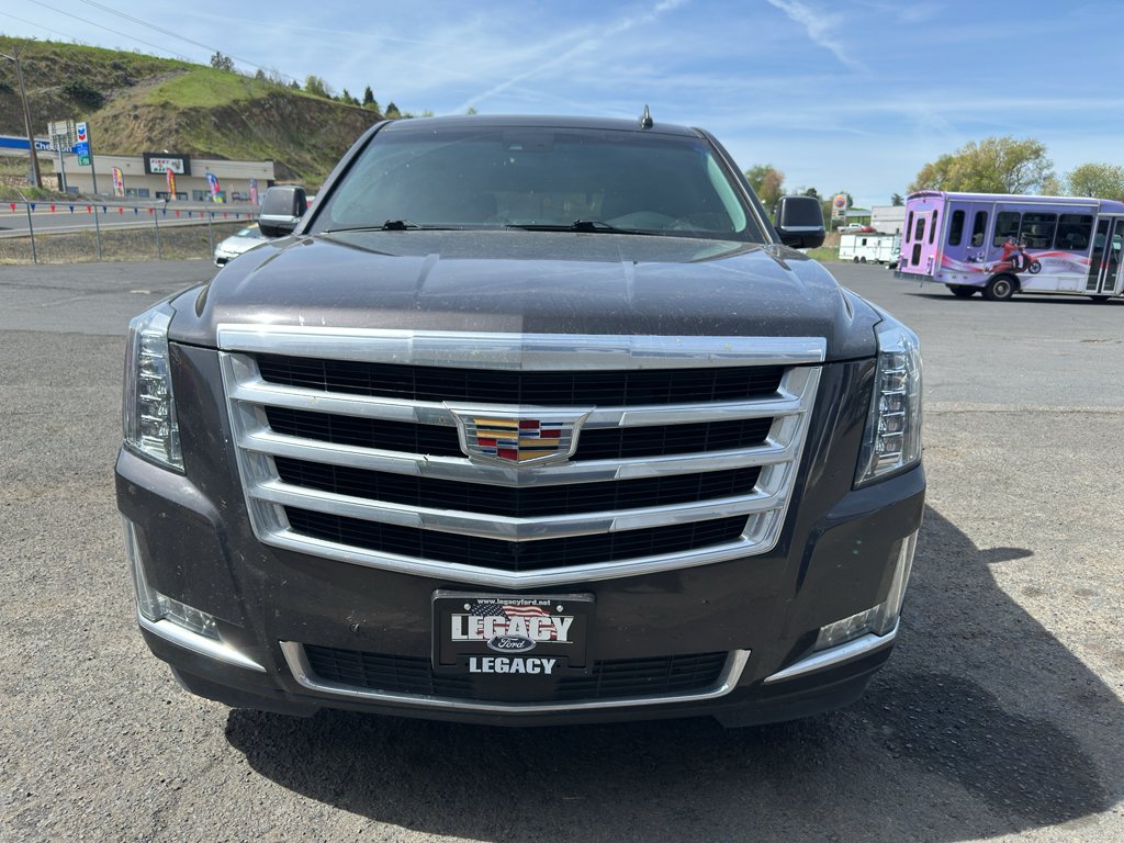 2016 Cadillac Escalade AWD Premium's photo