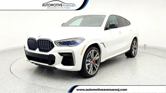 2022 BMW X6 M50i SAC w/ Executive & Parking Assistance Pkgs + 22'' Wheels