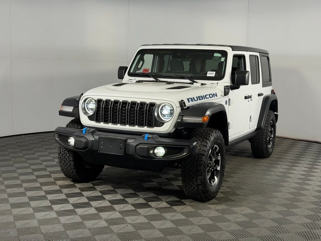 Used 2025 White Jeep Rubicon 4xe image 3