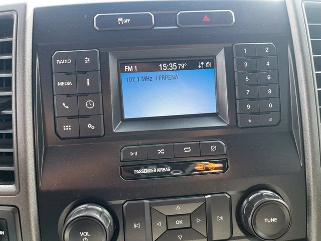 Used 2022 Gray Ford XL image 10