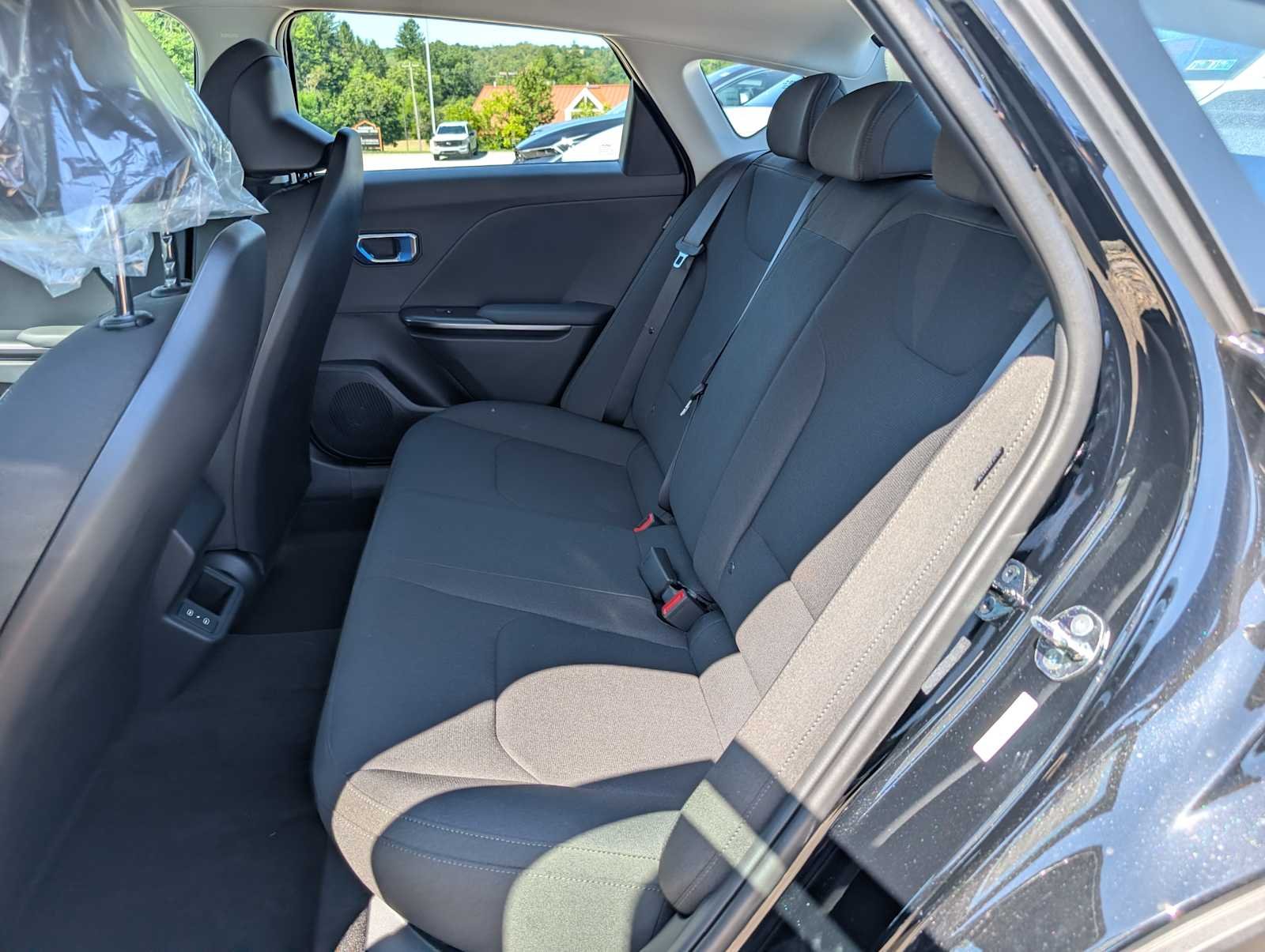 New 2026 Aurora Black Pearl Kia LXS image 16